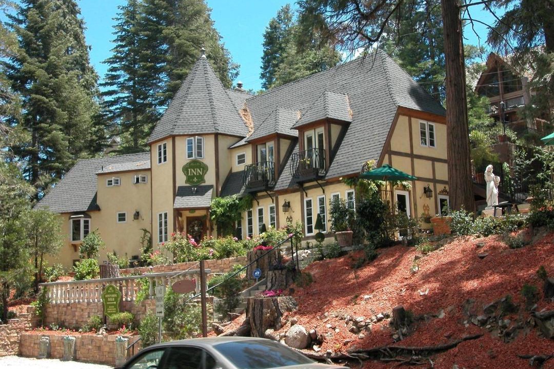 Photo of Others in Lake Arrowhead