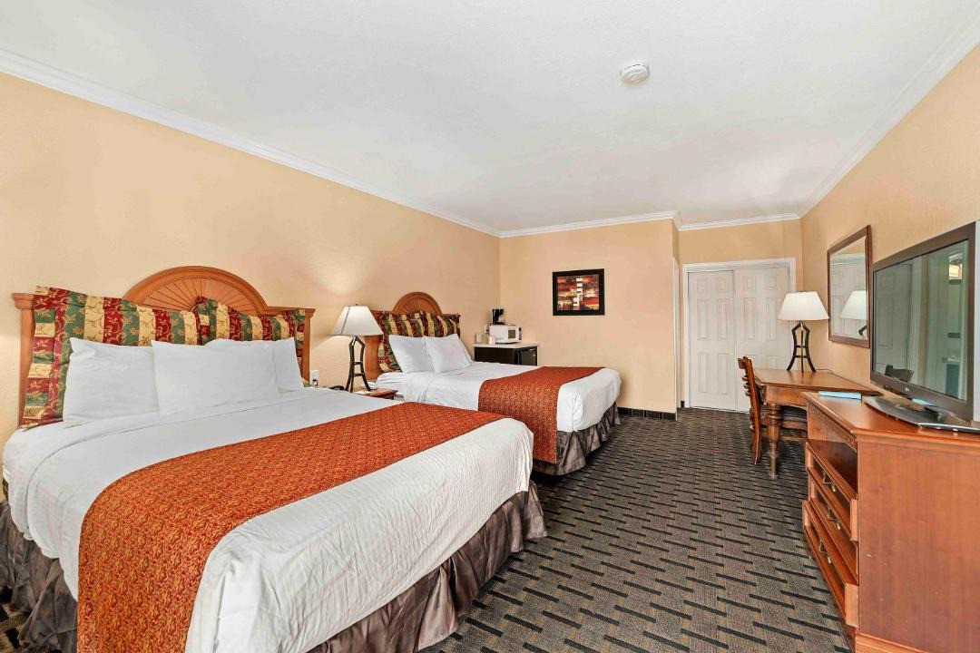 Photo of Bedroom in Southeast Anaheim