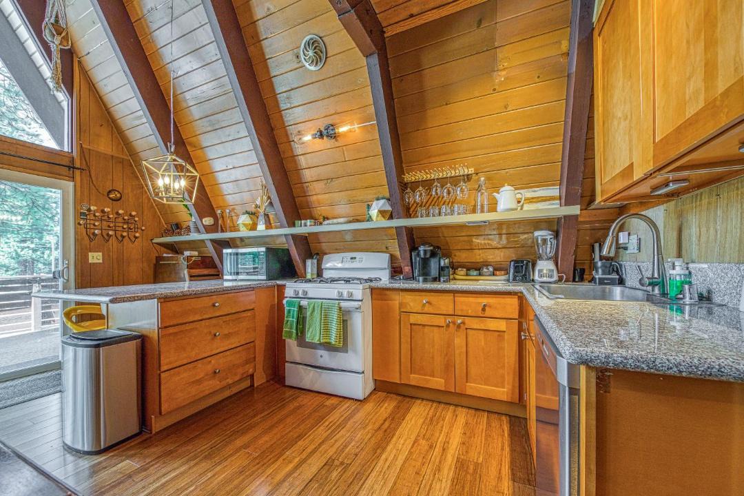 Photo of Kitchen in Summit Estates