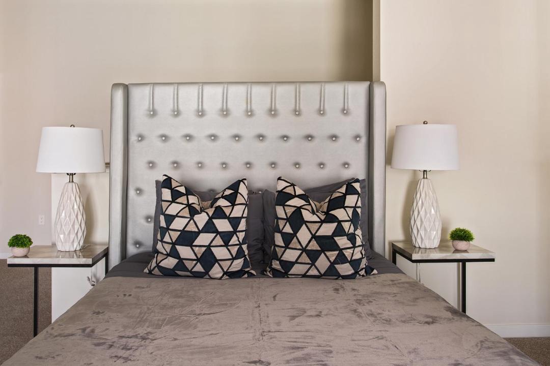 Photo of Bedroom in Pacific - Edison