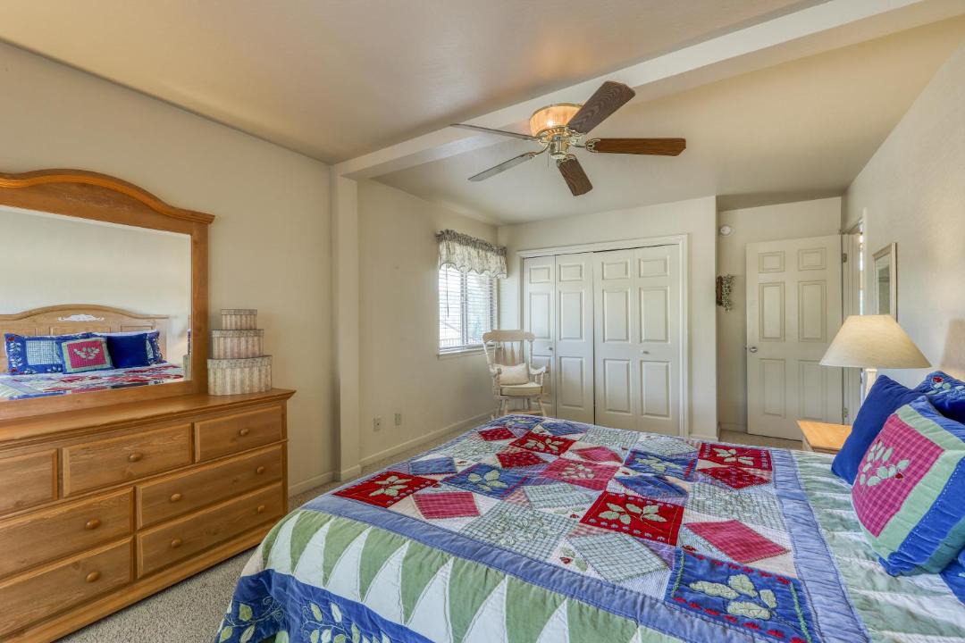 Photo of Bedroom in Groveland