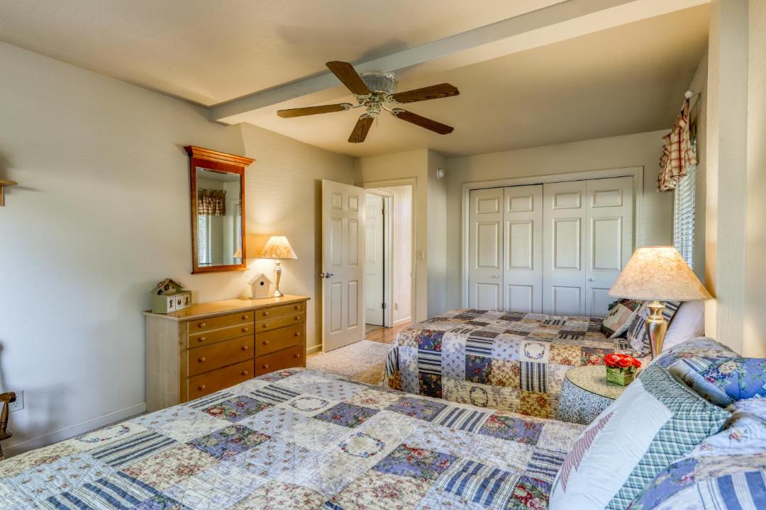 Photo of Bedroom in Groveland