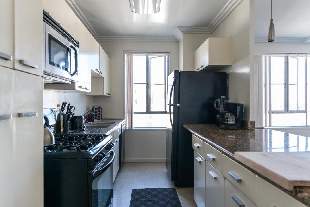 Photo of Kitchen in La Brea