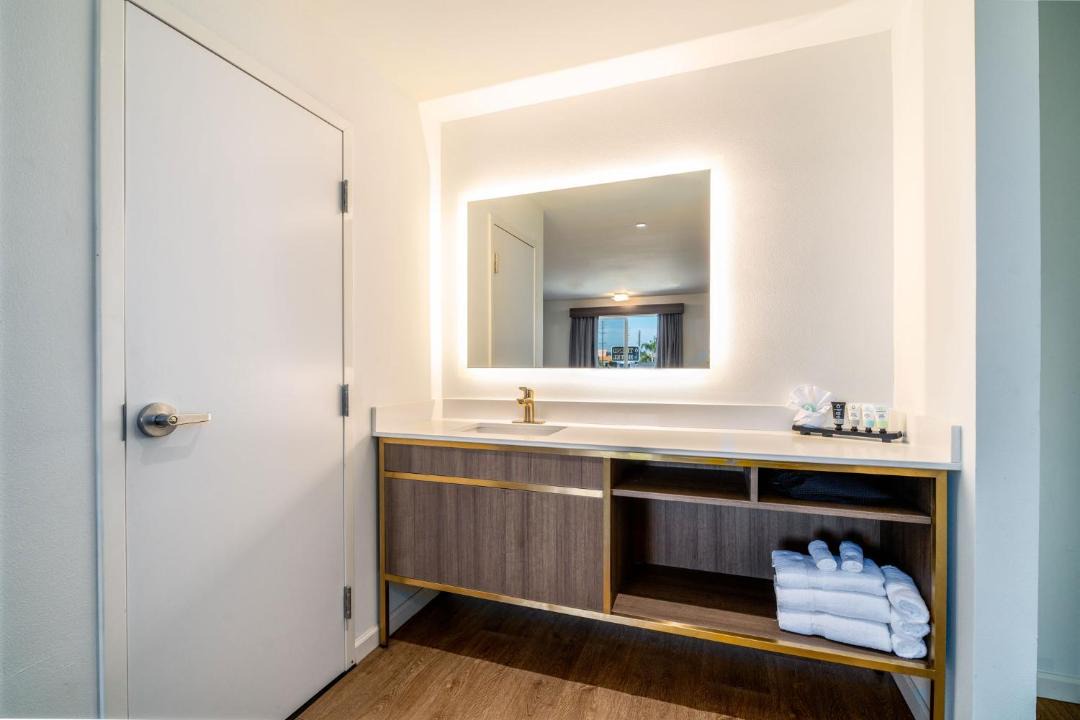Photo of Bathroom in Inglewood