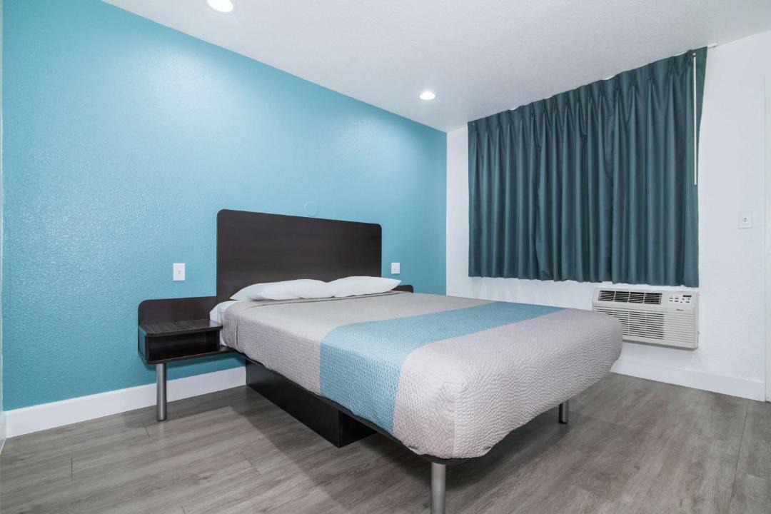 Photo of Bedroom in Moreno Valley