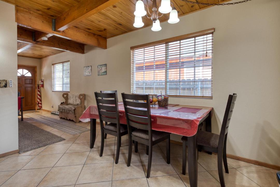 Photo of Livingroom in Big Bear Lake