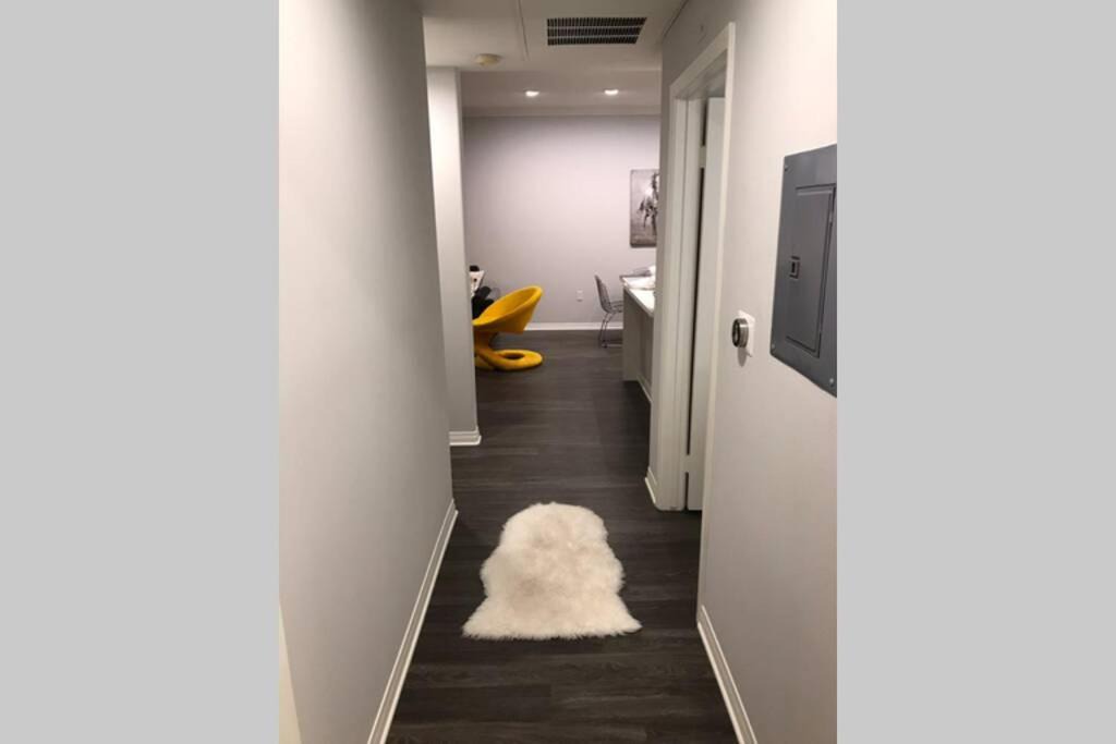 Photo of Bedroom in Miracle Mile