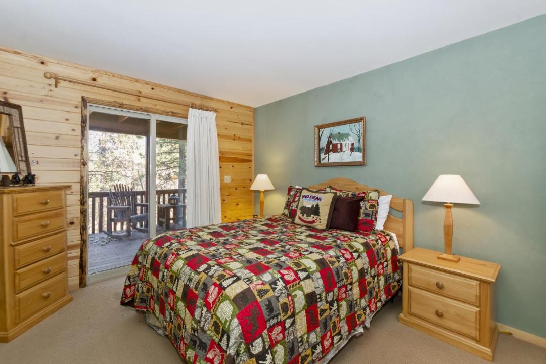 Photo of Bedroom in Castle Glen Estates