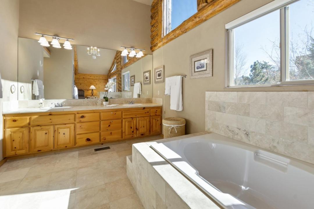 Photo of Others in Castle Glen Estates