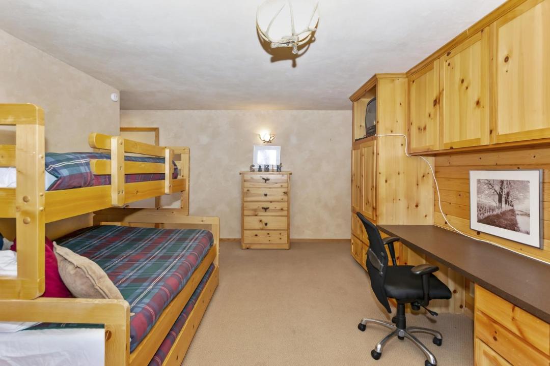 Photo of Others in Castle Glen Estates
