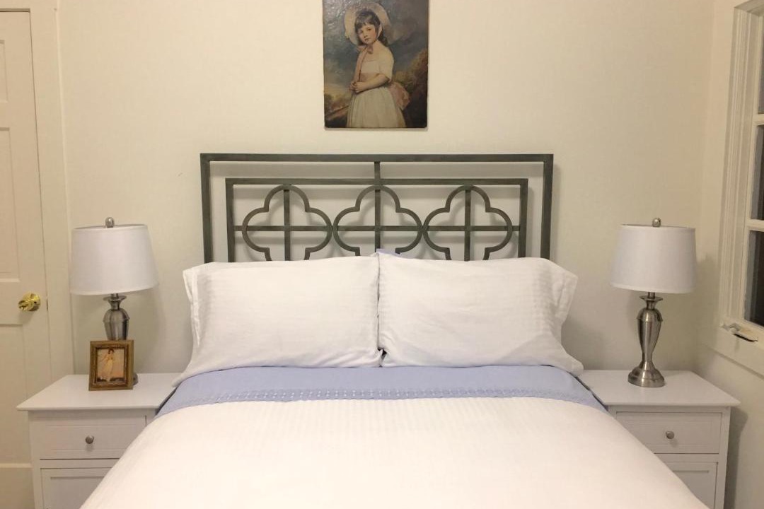 Photo of Bedroom in North Central
