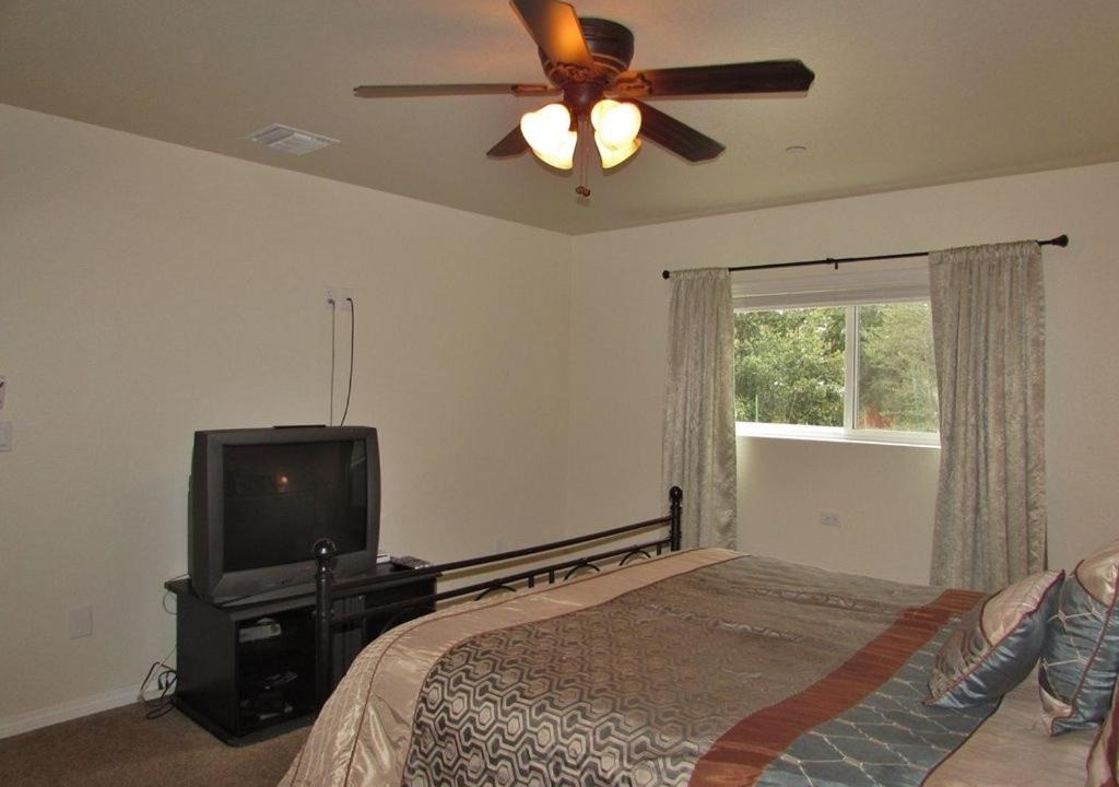 Photo of Bedroom in Whispering Forest