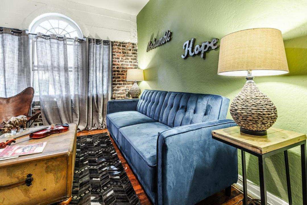 Photo of Livingroom in Larchmont