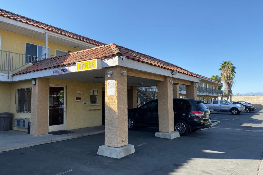 Photo of Buildings in Hemet
