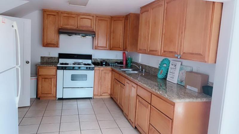 Photo of Kitchen in East Pasadena