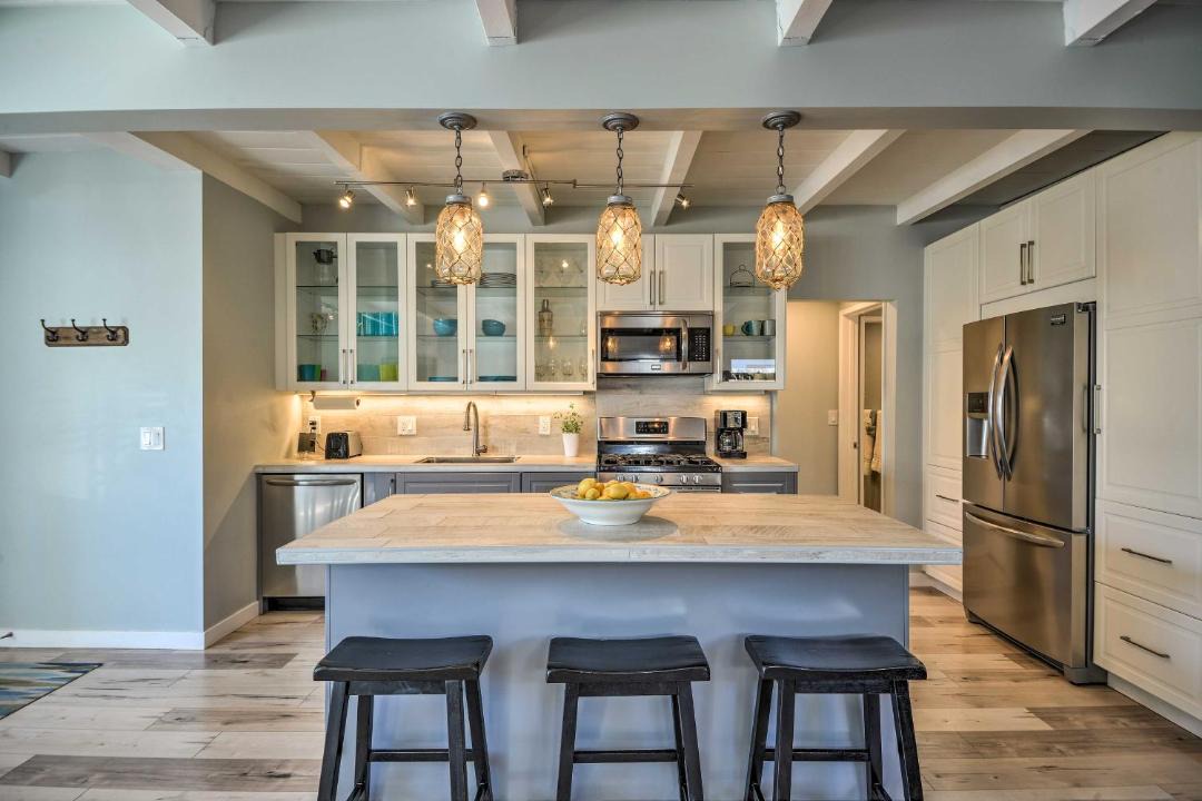 Photo of Kitchen in Pierpont Bay