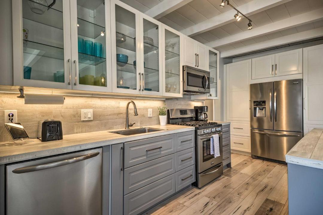 Photo of Kitchen in Pierpont Bay