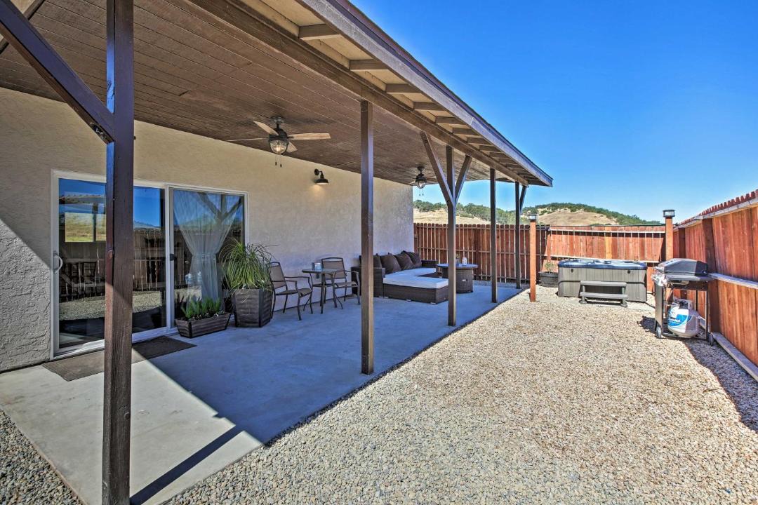Photo of Patio Balcony in Bradley