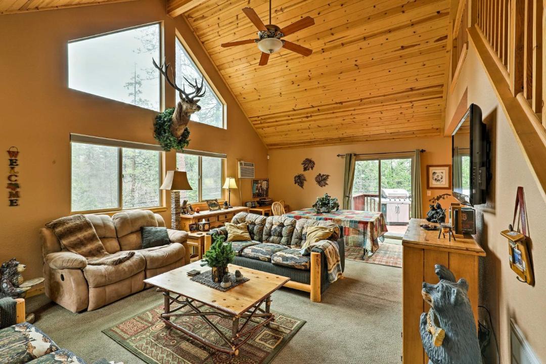 Photo of Others in Hathaway Pines