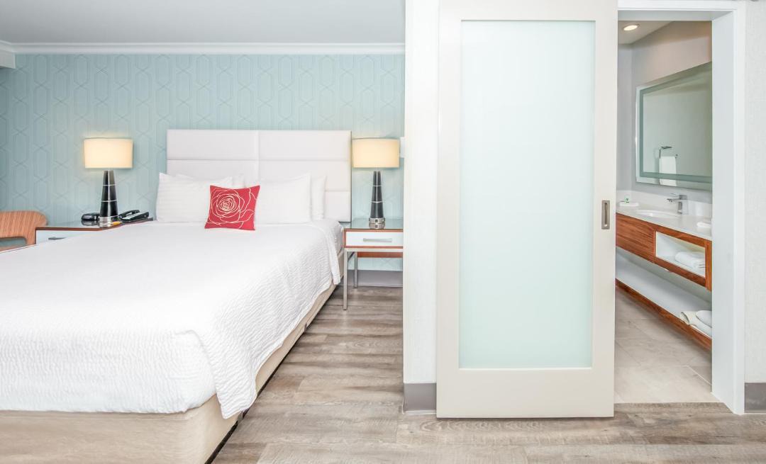 Photo of Bedroom in Pasadena