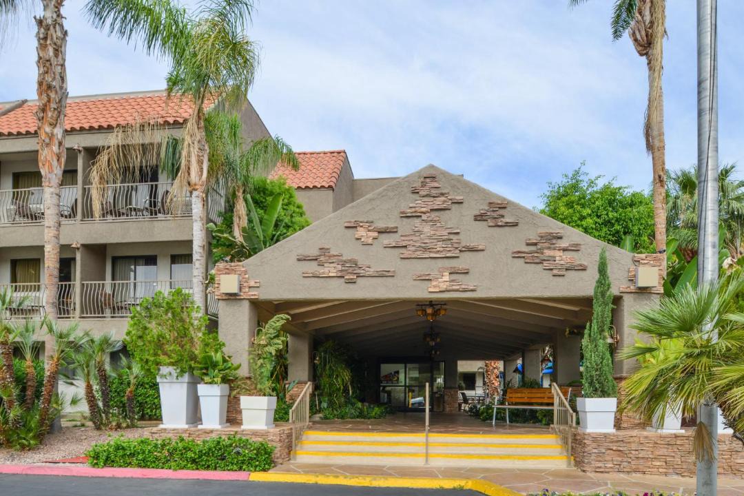 Photo of Buildings in Palm Desert