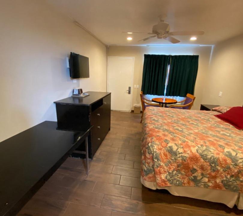 Photo of Bedroom in Hemet
