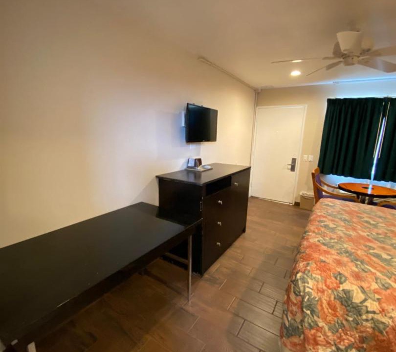 Photo of Livingroom in Hemet