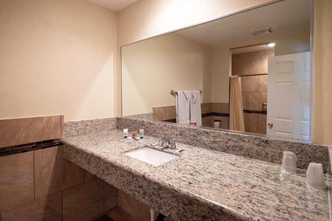 Photo of Bathroom in South Wrigley