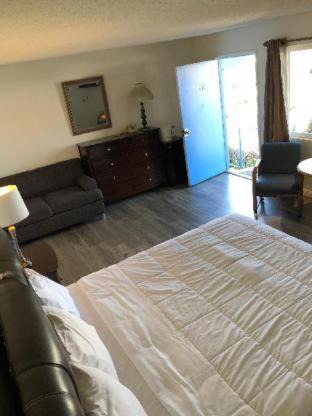 Photo of Bedroom in Monterey Park