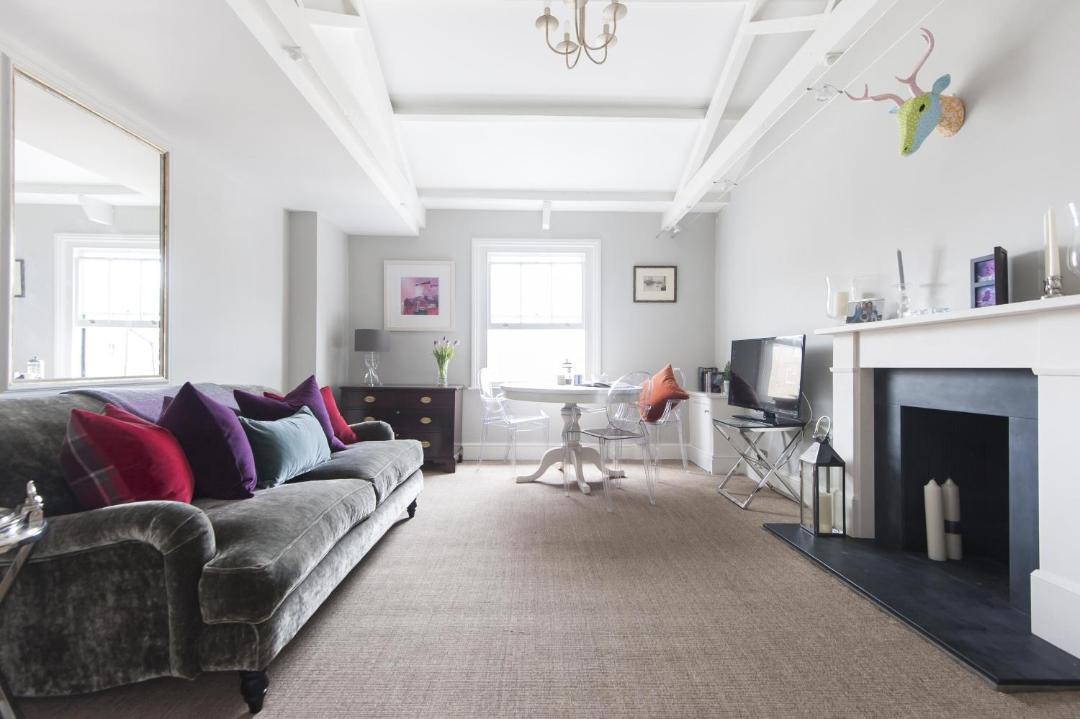 Photo of Livingroom in South Kensington