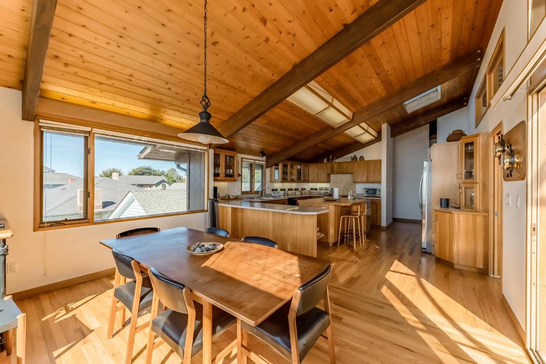 Photo of Kitchen in Crescent City North