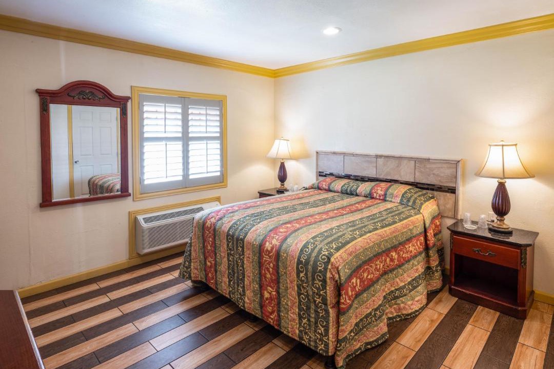 Photo of Bedroom in South Wrigley