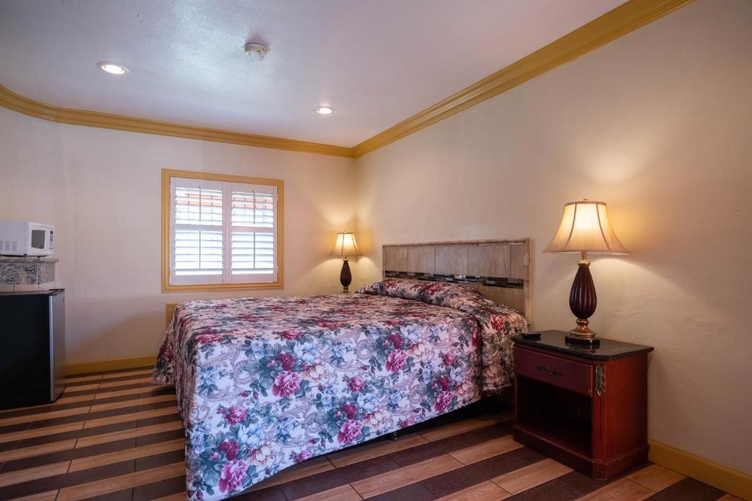 Photo of Bedroom in South Wrigley