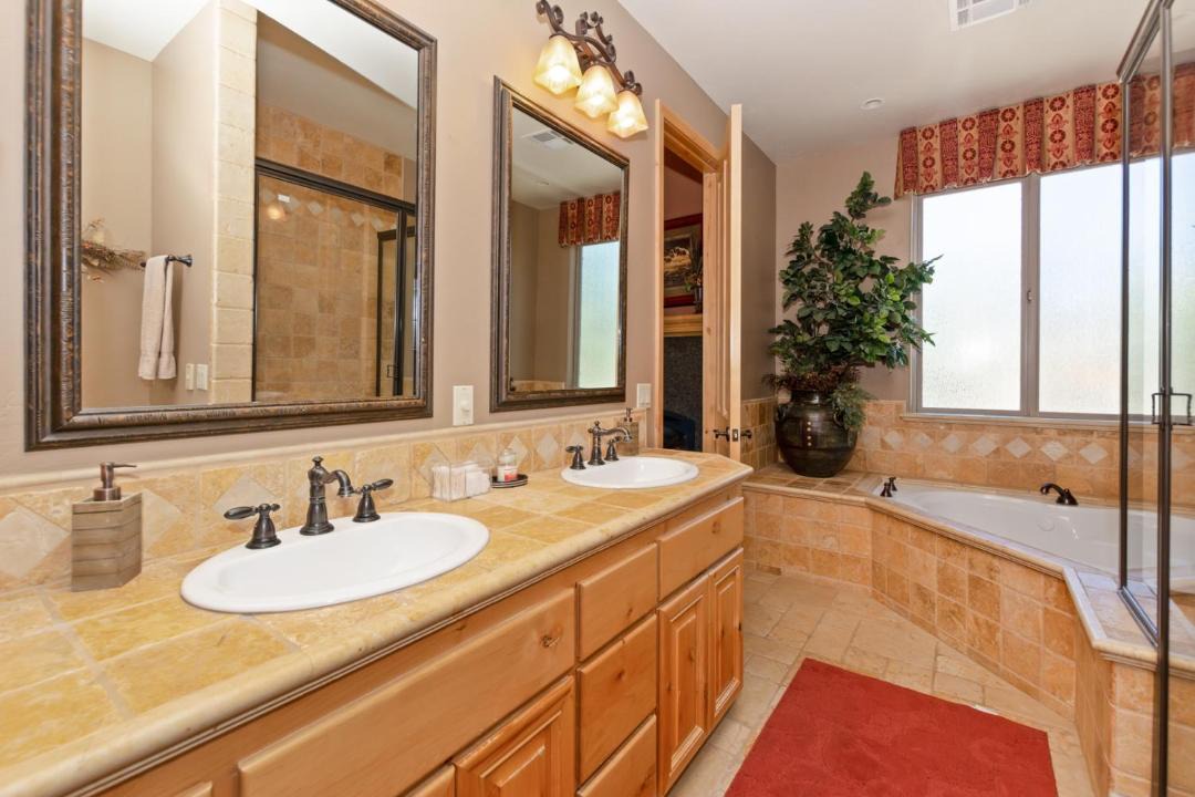 Photo of Others in Castle Glen Estates