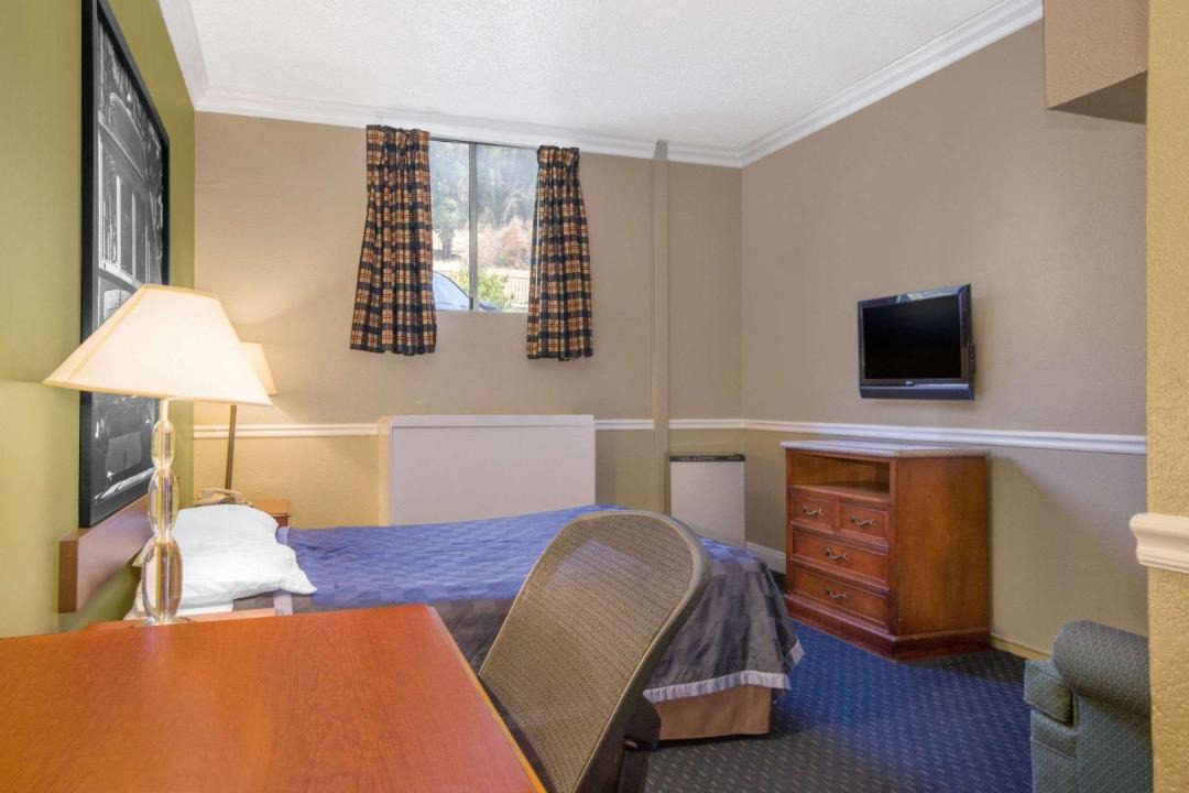 Photo of Bedroom in Hayward