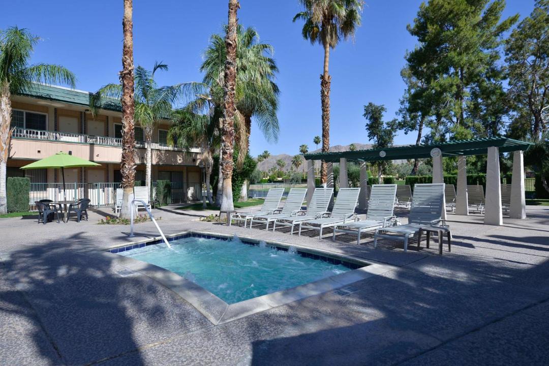 Photo of Others in Twin Palms