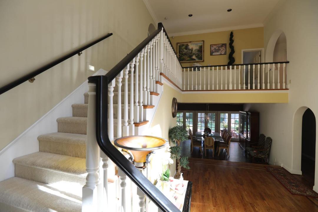 Photo of Livingroom in East Pasadena