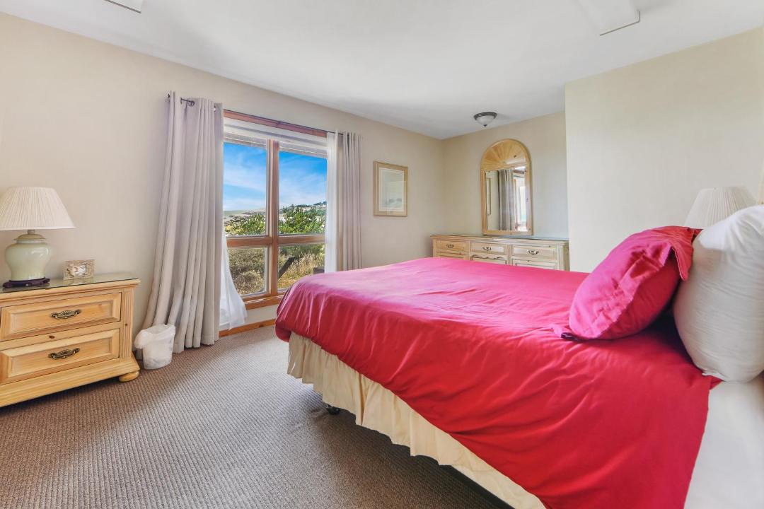 Photo of Bedroom in Fort Bragg