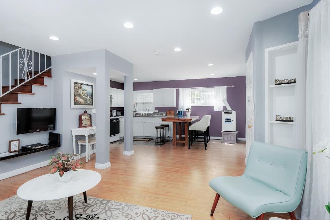 Photo of Livingroom in Larchmont