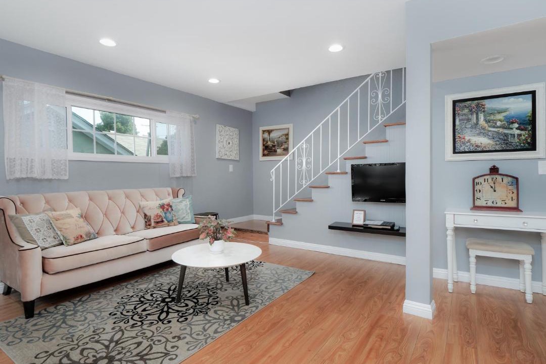 Photo of Livingroom in Larchmont