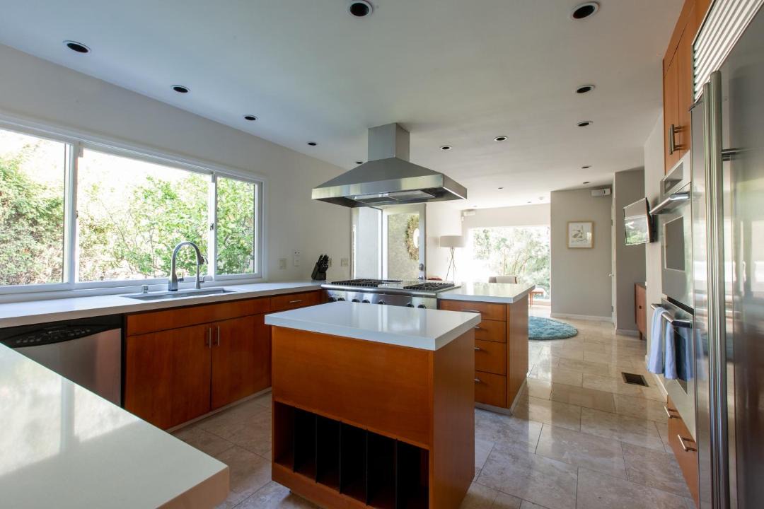 Photo of Kitchen in Hollywood Hills