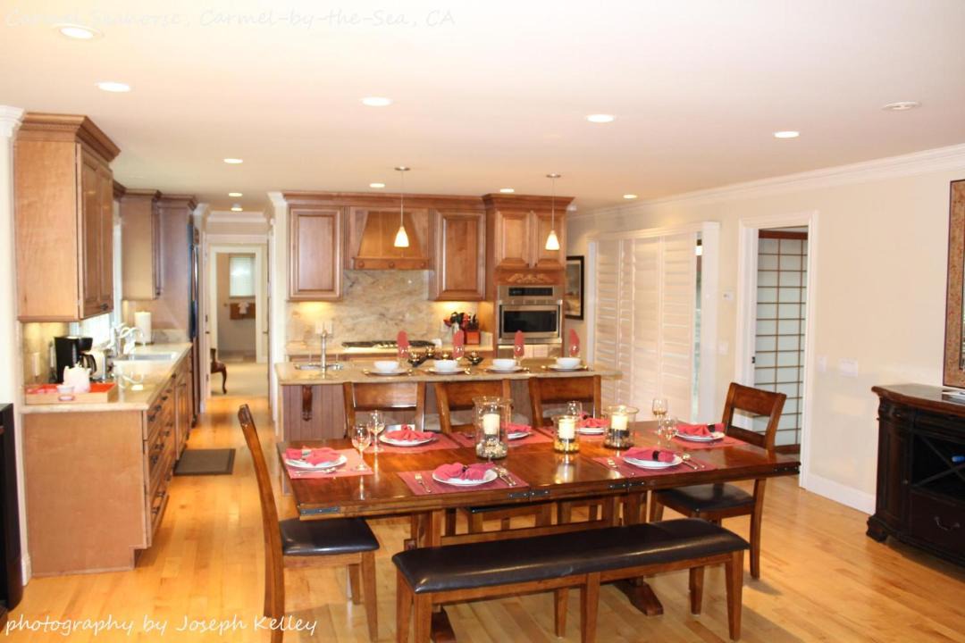 Photo of Livingroom in Northwest Carmel