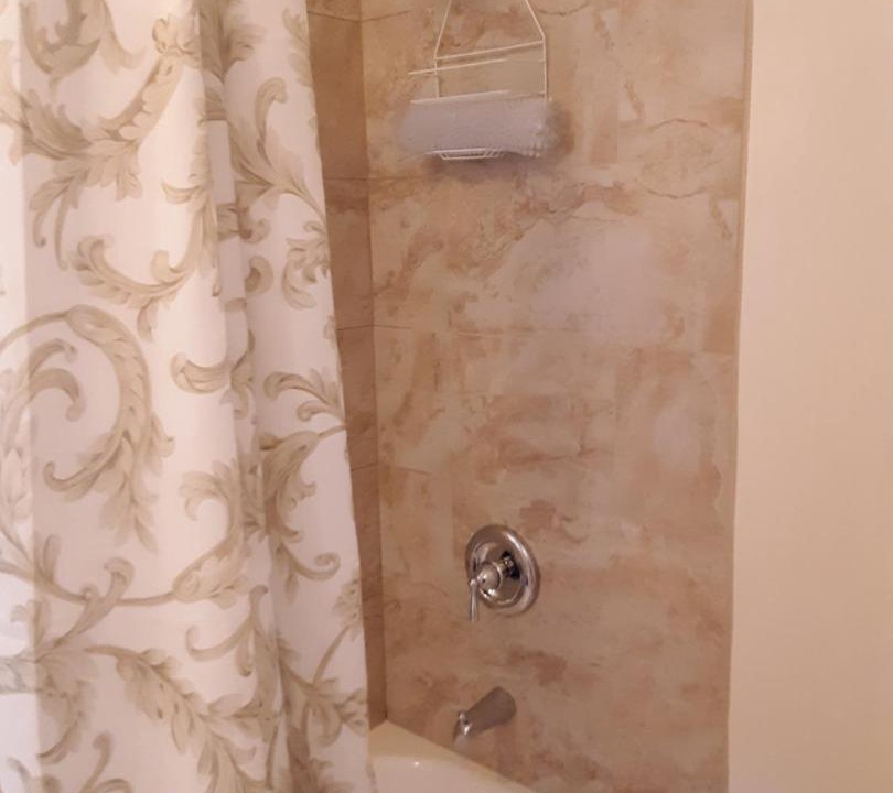 Photo of Bathroom in Oak Park