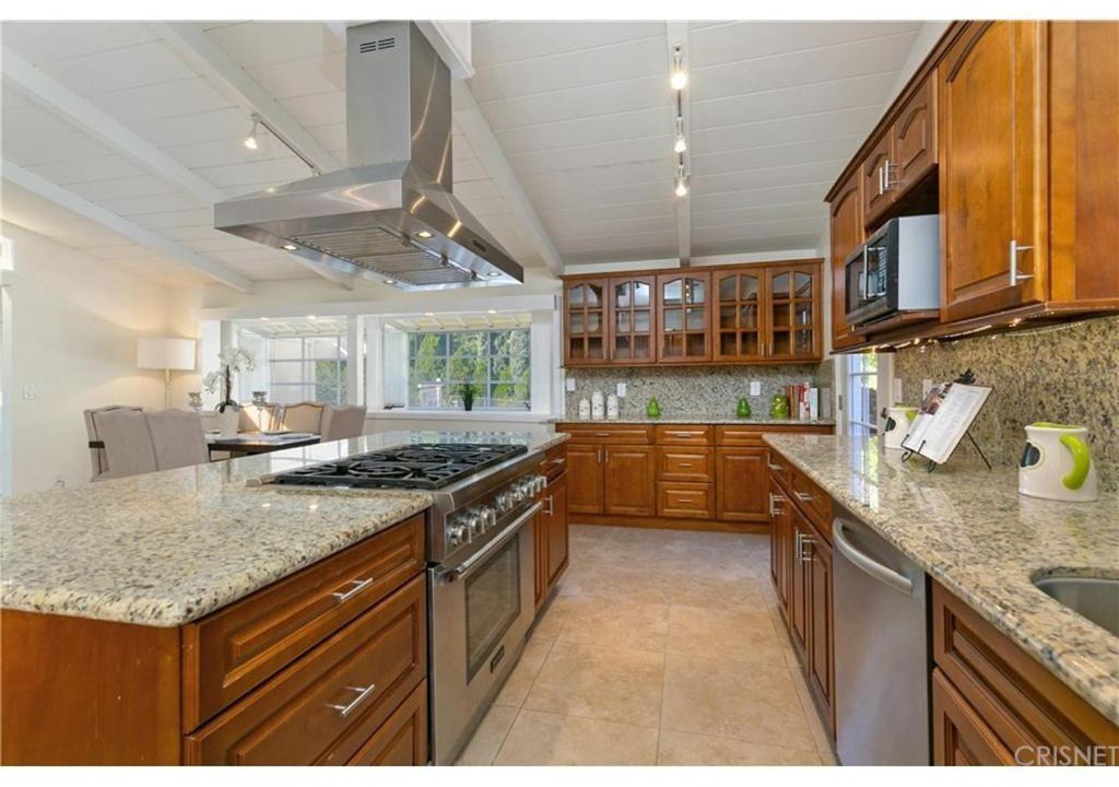 Photo of Kitchen in Encino