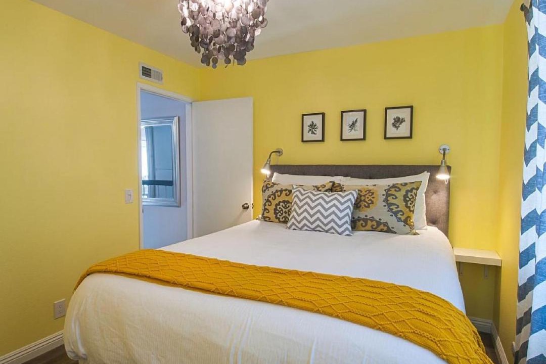 Photo of Bedroom in Anaheim Resort