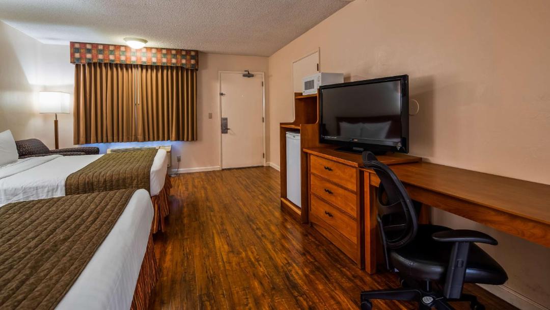 Photo of Bedroom in Tehachapi