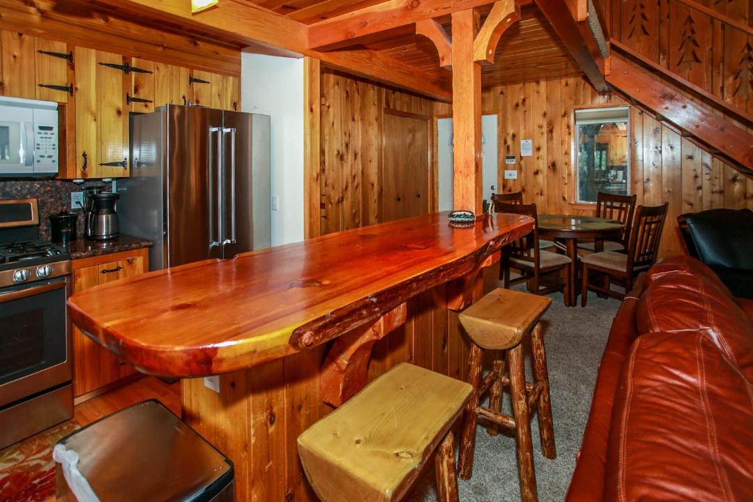 Photo of Livingroom in Whispering Forest