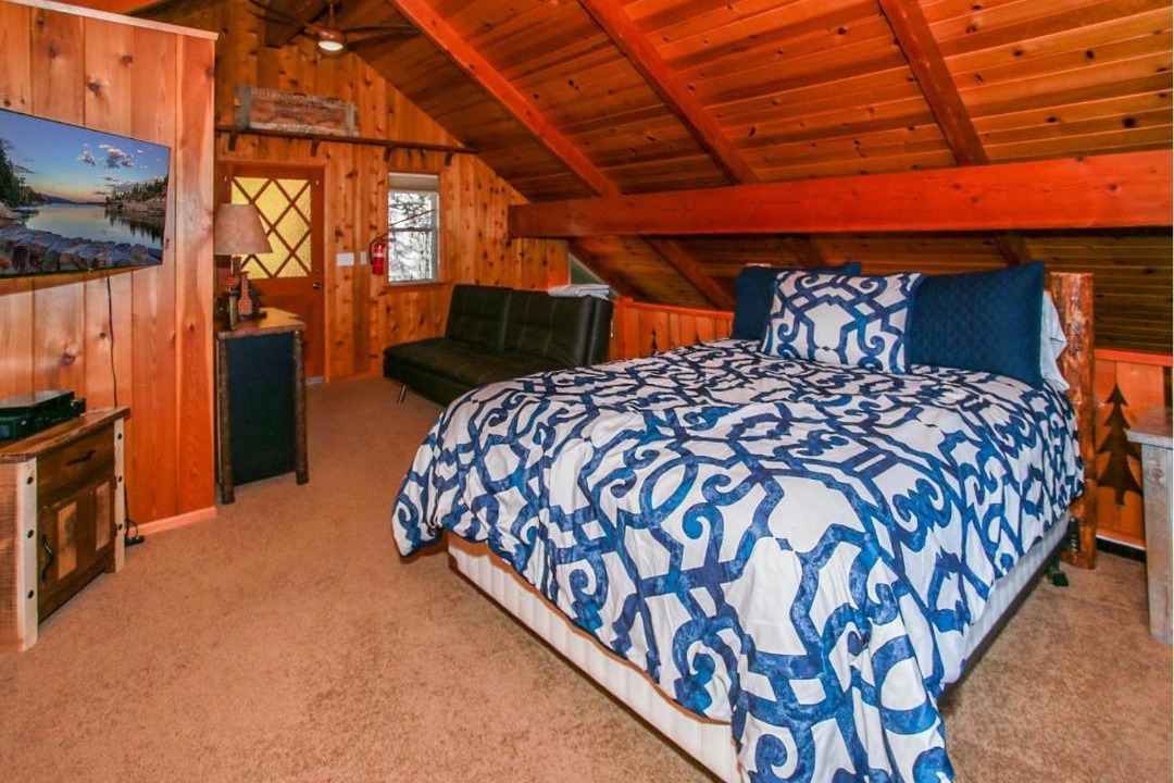Photo of Bedroom in Whispering Forest
