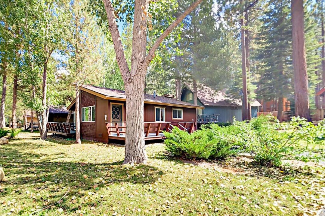 Photo of Buildings in Tahoe Island