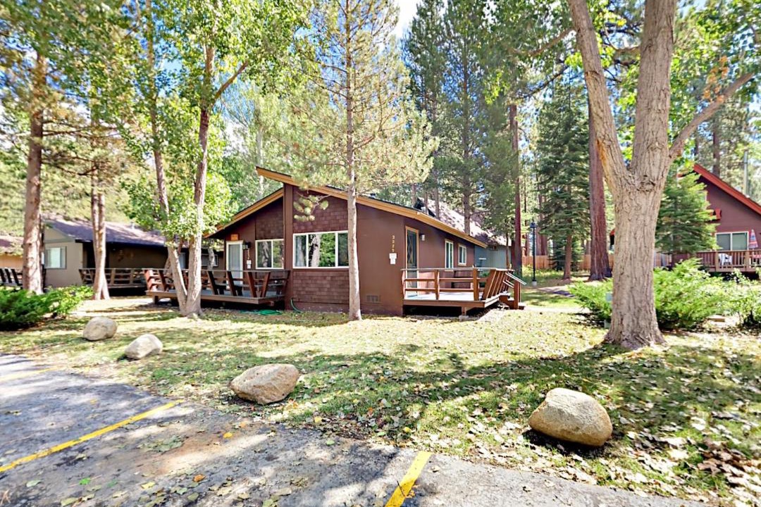 Photo of Buildings in Tahoe Island